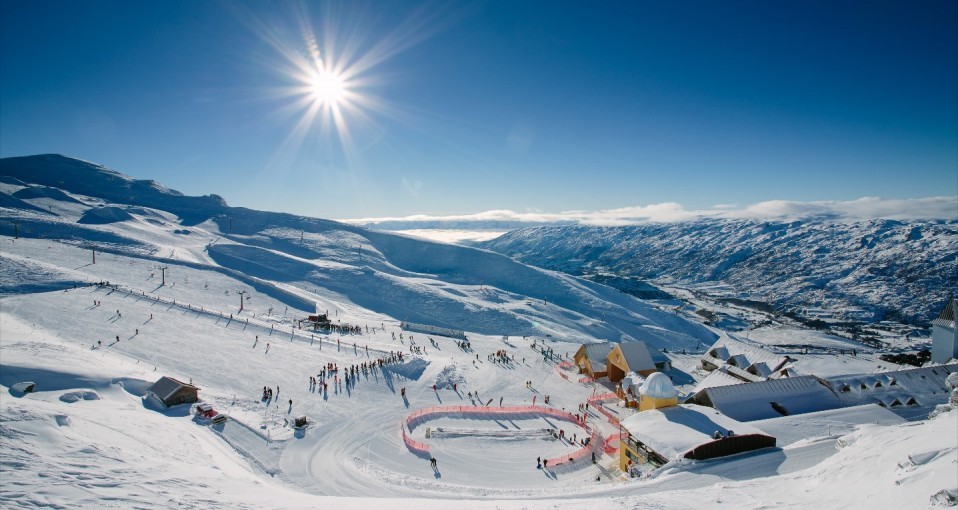 Winter Wonderland: Queenstown's Top Ski Resorts